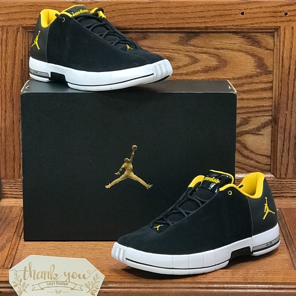 jordan te 2 low black gold